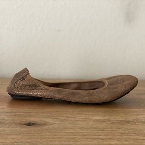 Hush Puppies Flats. Suede with shimmery snakeskin print overlay. Sz. 9